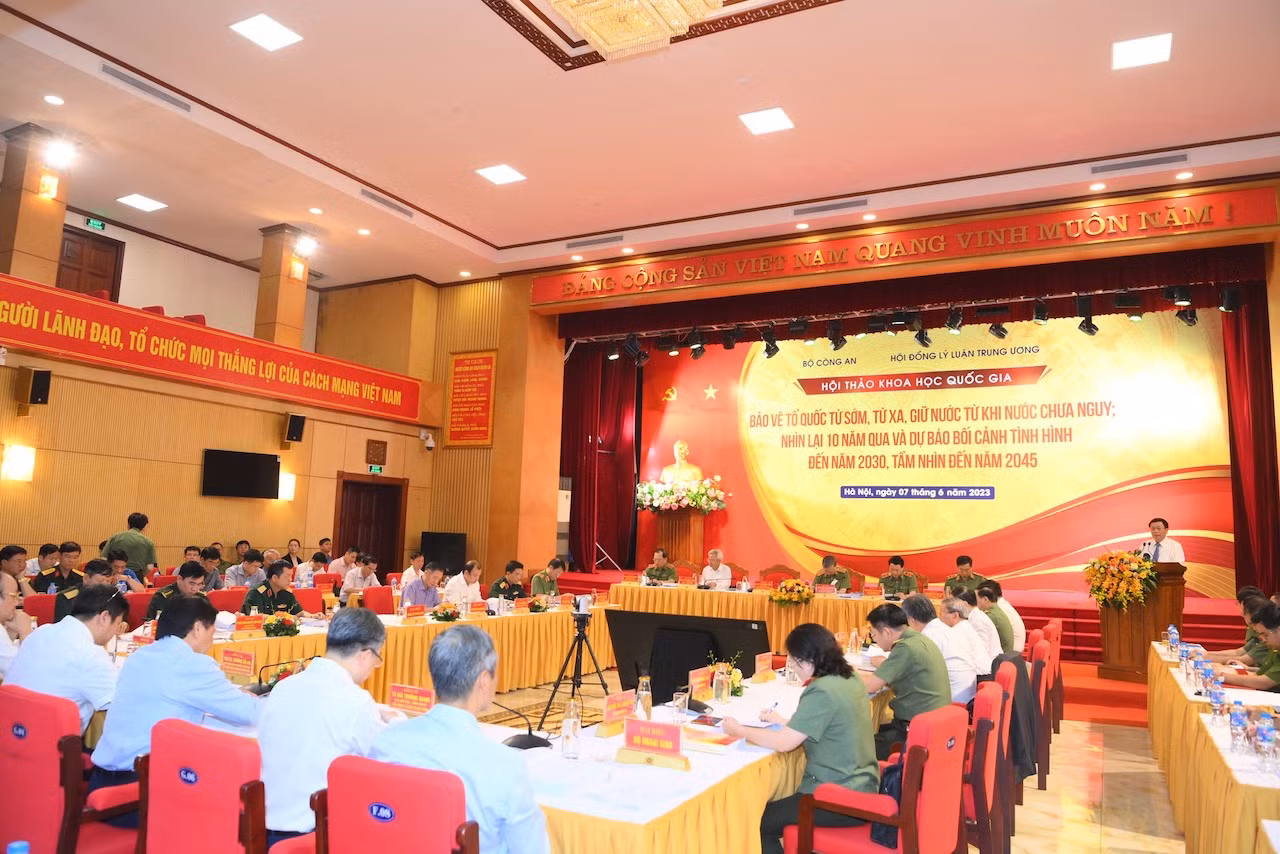 Sức mạnh bảo vệ Tổ quốc là sức mạnh tổng hợp -0