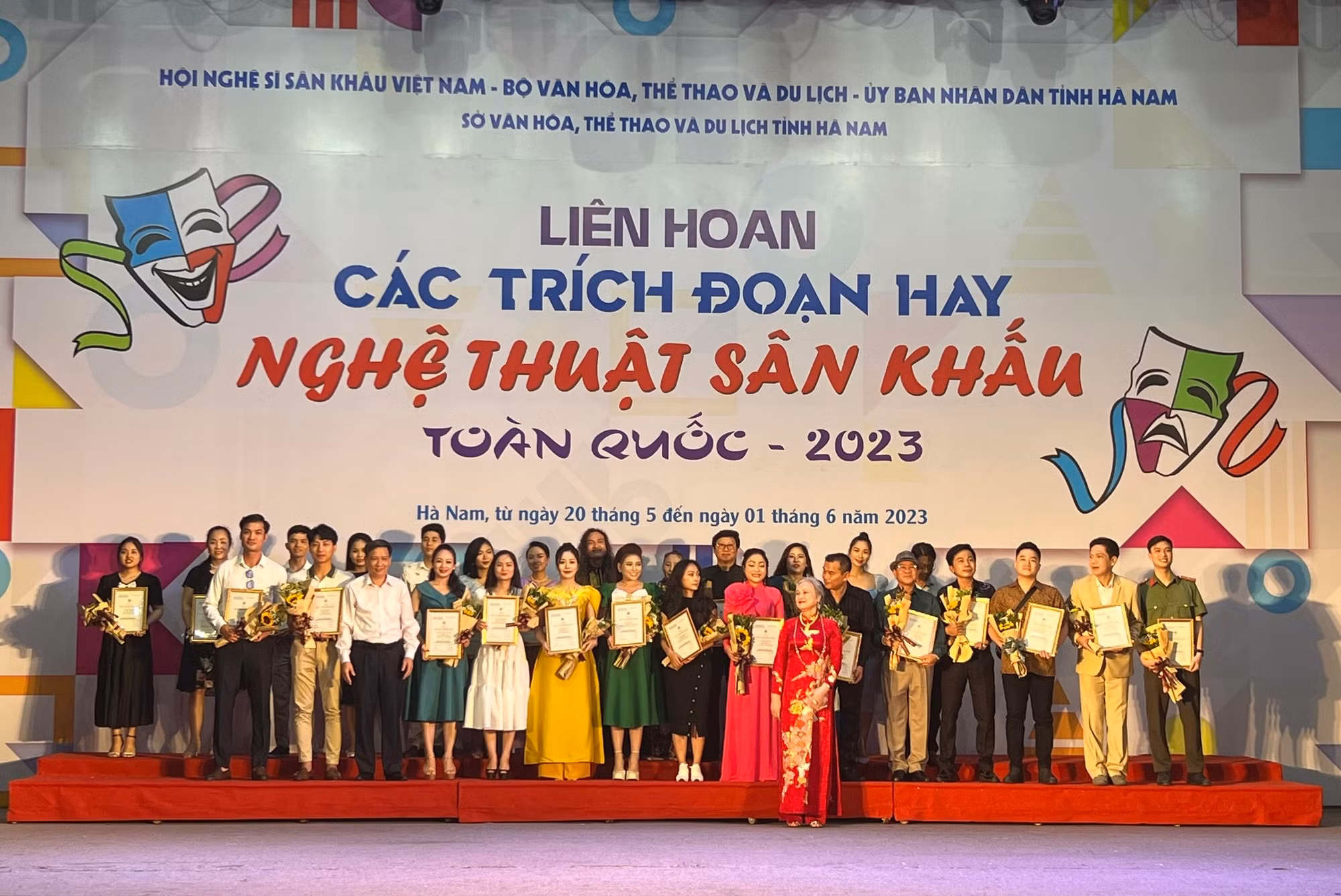 Bế mạc Liên hoan các trích đoạn hay nghệ thuật Sân khấu toàn quốc năm 2023 -0