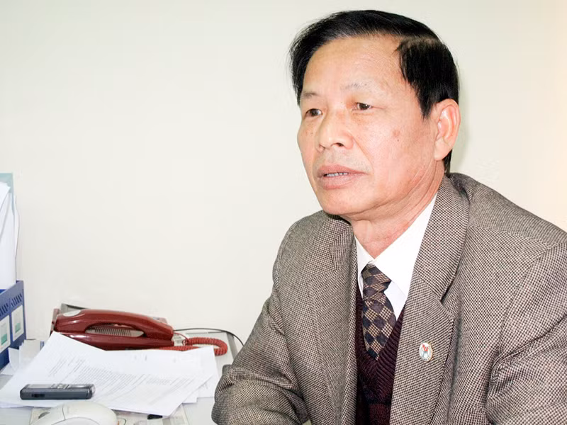 Thơ phổ nhạc có lợi ích gì cho nhà thơ? -0