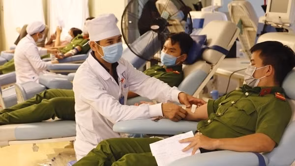 Cần Thơ tháo gỡ khó khăn trong đấu thầu mua sắm vật tư y tế