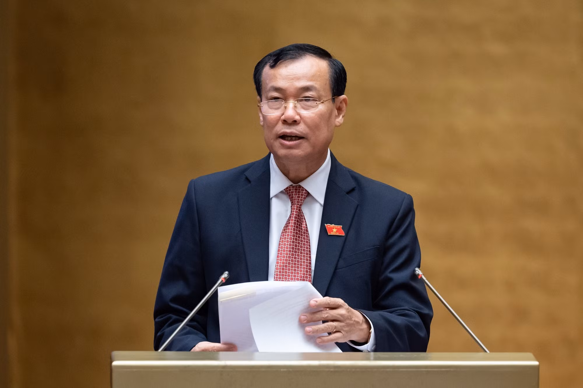 lê tấn tới.jpg -0