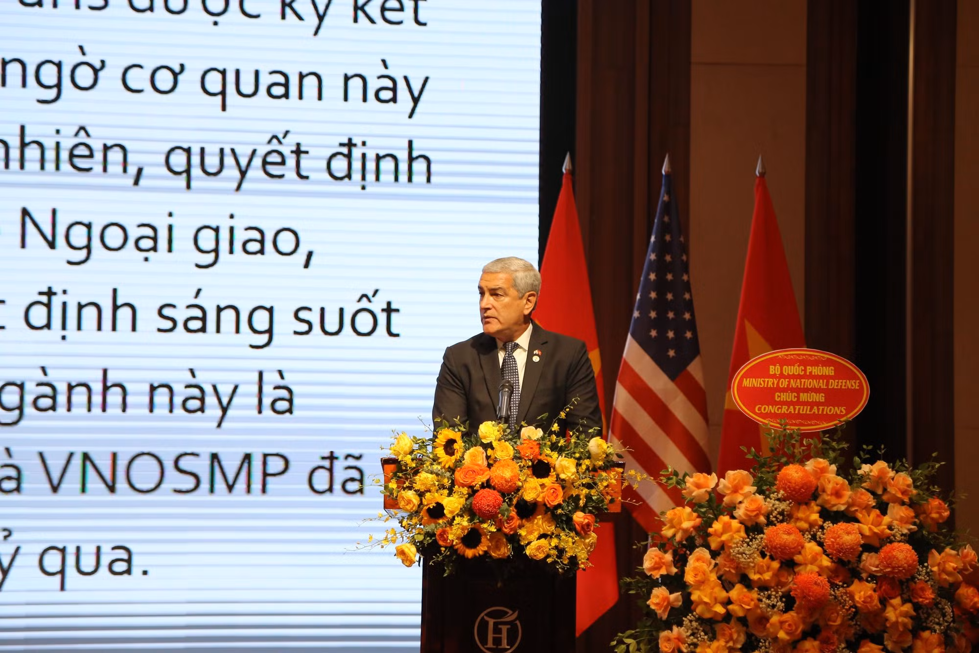 Kỷ niệm 50 năm thành lập Cơ quan Việt Nam tìm kiếm người mất tích -0