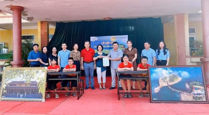 Biến nilon, rác thải nhựa thành… vật liệu xây dựng -0