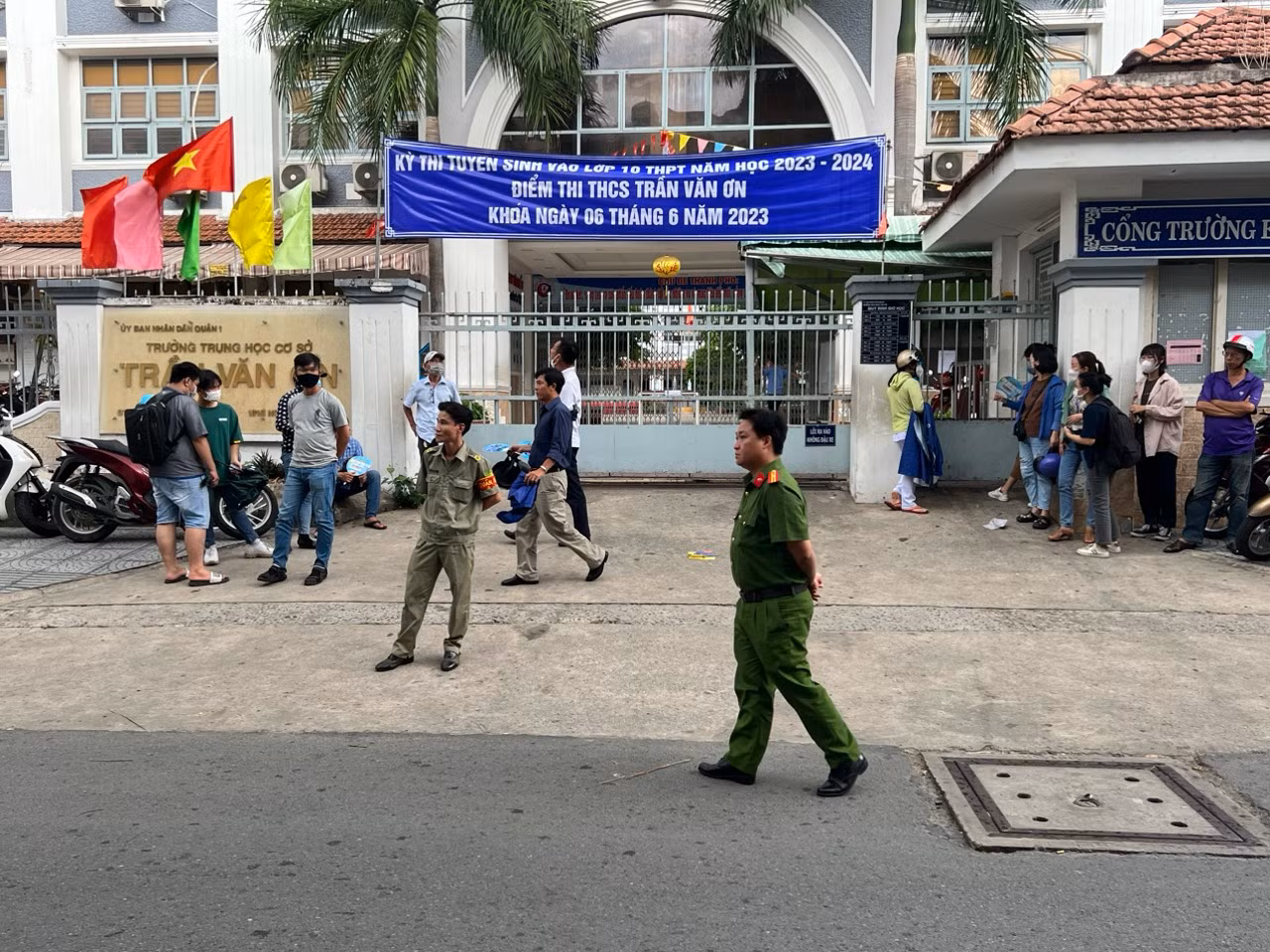 Công an TP Hồ Chí Minh chủ động đảm bảo trật tự, an toàn giao thông phục vụ kỳ thi lớp 10 -0