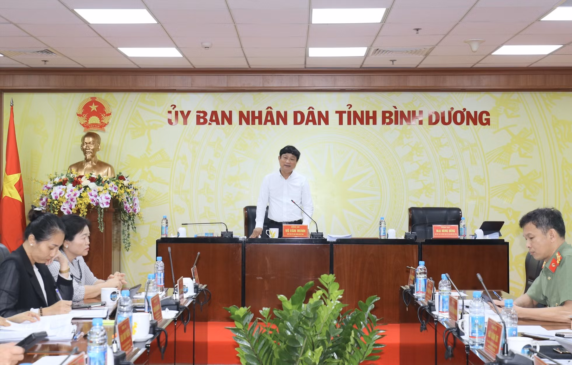 Bình Dương tập trung tháo gỡ khó khăn cho sản xuất, kinh doanh -0