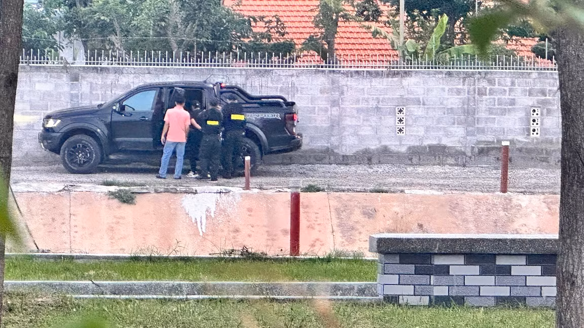 Khám xét nhà của người có biệt danh Thảo “lụi” -0