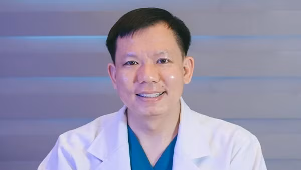 Bác sĩ Cao Hữu Thịnh bị xử phạt vì làm lộ thông tin người bệnh