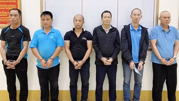 Bảo vệ câu kết với đạo chích trộm dây cáp điện