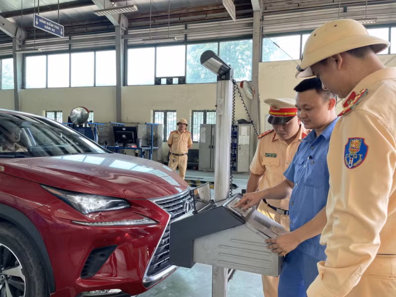 Nhiều giải pháp giúp “lành mạnh hóa” hoạt động đăng kiểm -0