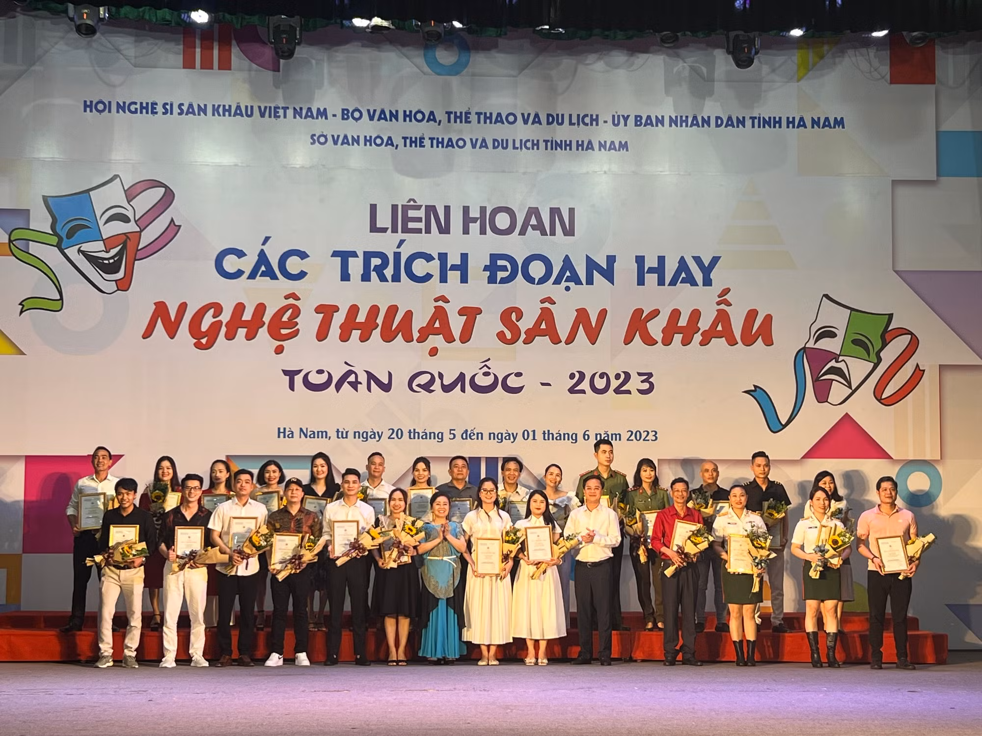 Bế mạc Liên hoan các trích đoạn hay nghệ thuật Sân khấu toàn quốc năm 2023 -0
