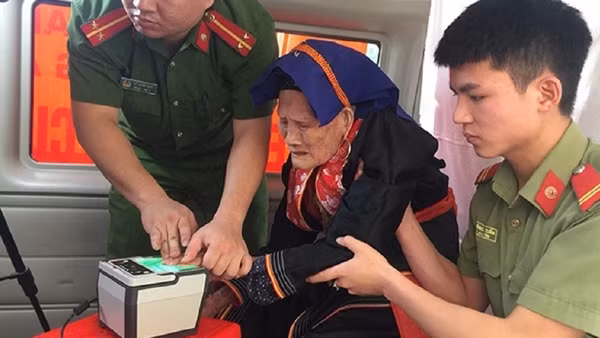 Công an Quảng Ninh hoàn thành tiến độ thu nhận hồ sơ cấp CCCD trước 63 ngày