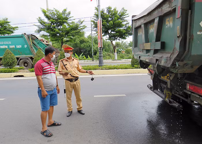 Đảm bảo trật tự ATGT địa bàn giáp ranh -0