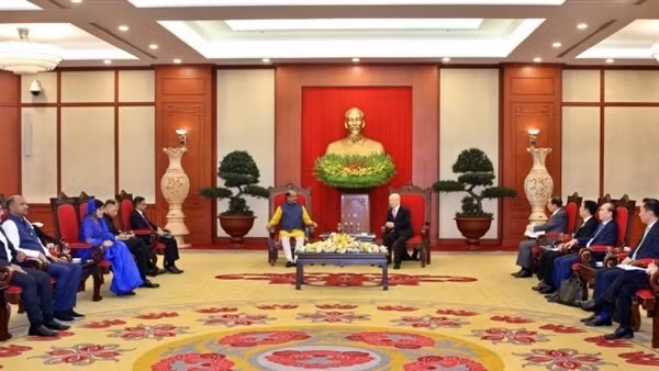 Tổng Bí thư Nguyễn Phú Trọng tiếp Phó Chủ tịch nước Lào Pany Yathotou ảnh 3