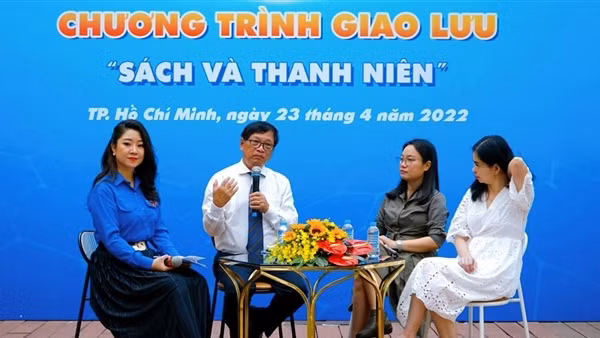 Trao tặng 1.000 tài khoản sách nói cho học sinh, sinh viên khó khăn