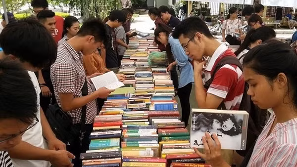 Nhiều hoạt động tôn vinh “Ngày Sách và Văn hóa đọc”