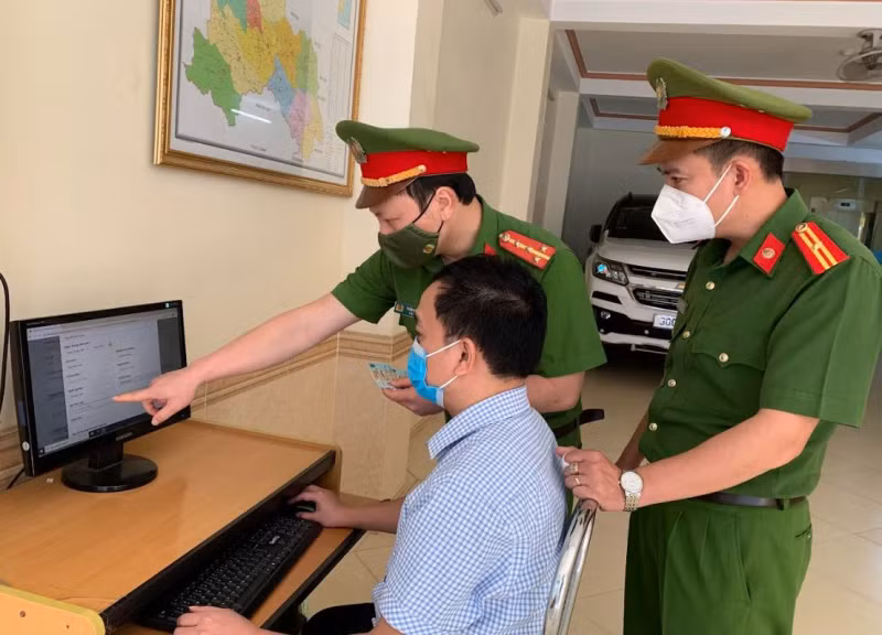 Sơn La đẩy mạnh khai báo lưu trú qua dịch vụ công trực tuyến -0