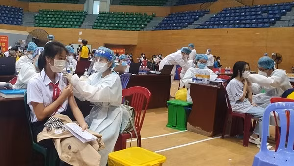 Đà Nẵng lập 45 điểm tiêm vaccine cho trẻ dưới 12 tuổi