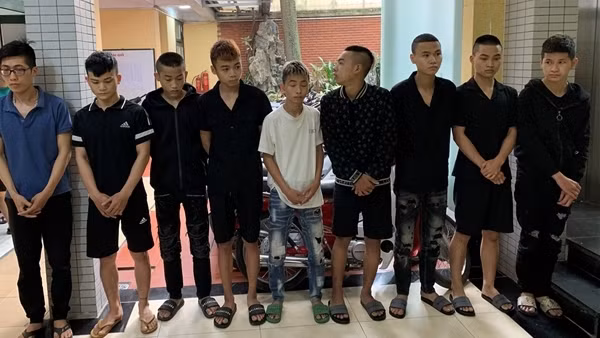Bắt nhóm đối tượng nghiện ma tuý chuyên “nhảy” xe máy ảnh 4