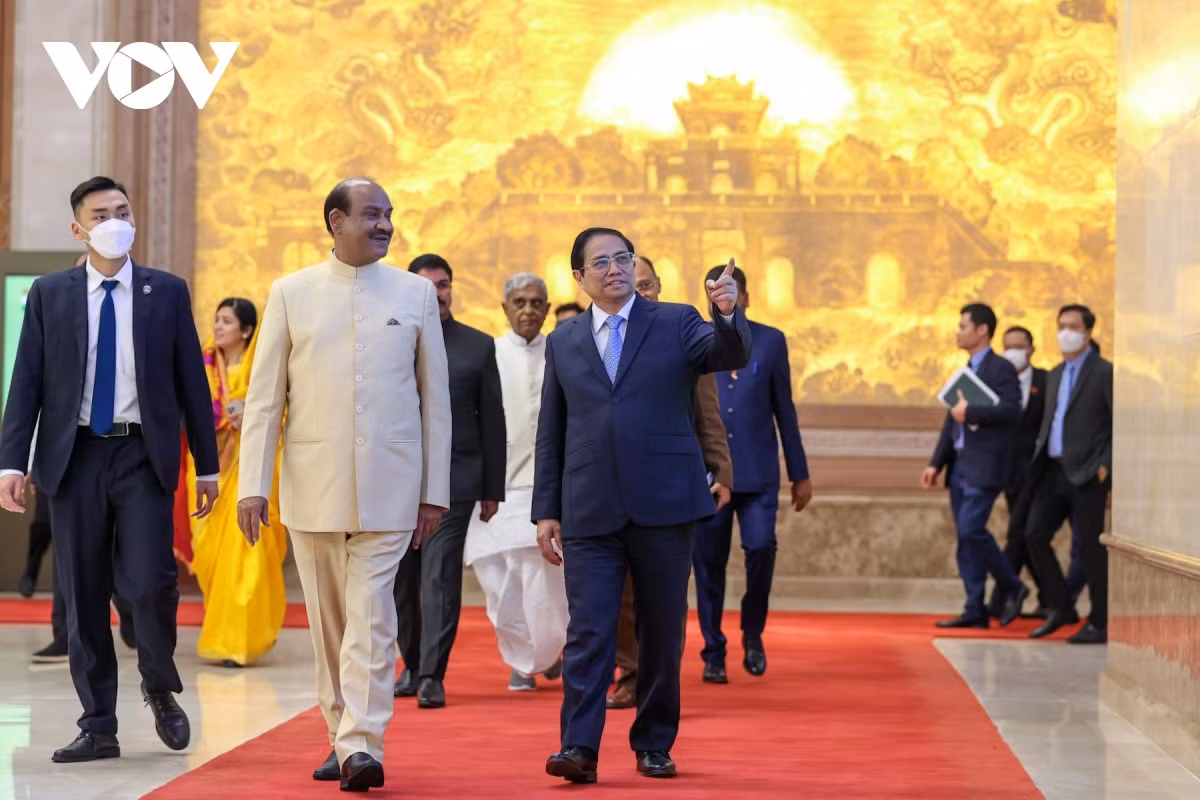Thủ tướng tiếp Chủ tịch Hạ viện Ấn Độ: Sớm đưa kim ngạch thương mại đạt 15 tỷ USD -0