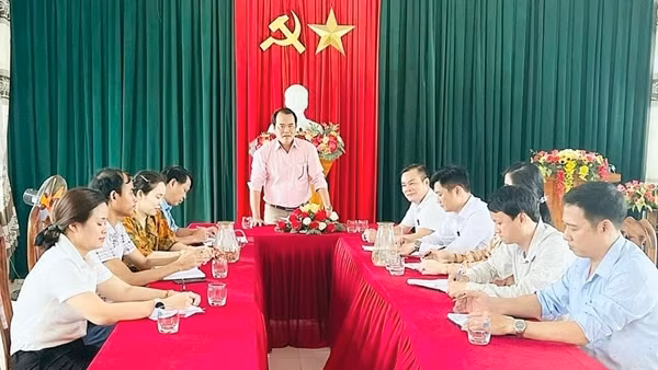 Khẩn trương rà soát, cấp “sổ đỏ” cho nhân dân, hạn chế tồn đọng