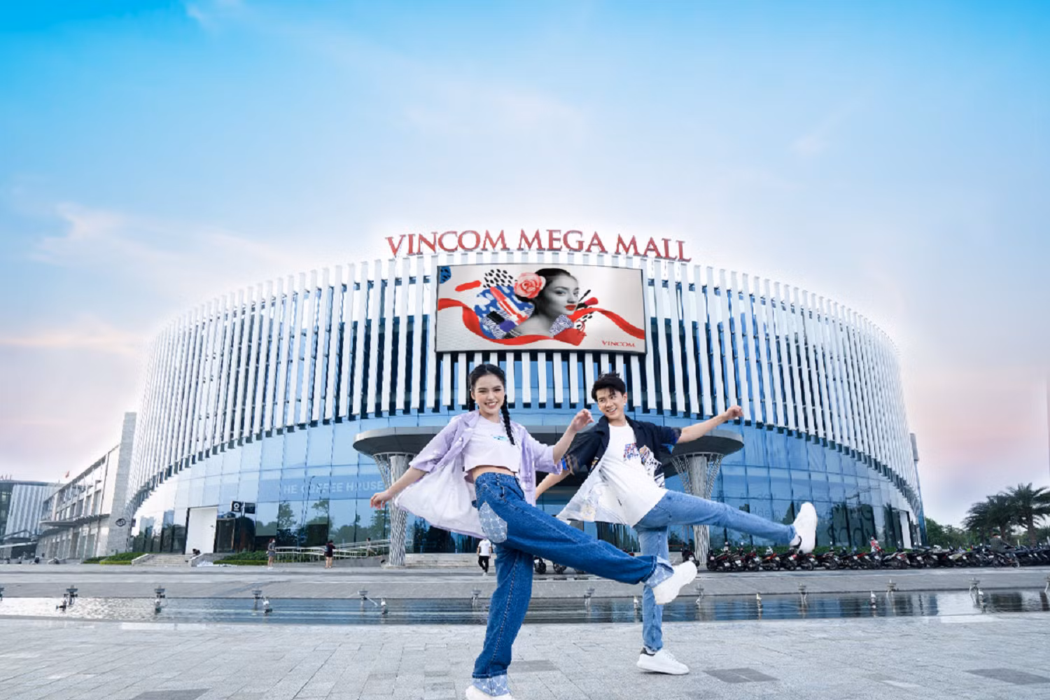 Chuỗi sự kiện hot dịp khai trương Vincom Mega Mall Smart City -0