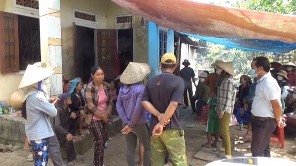 Cảnh báo tử vong do ăn côn trùng ảnh 3