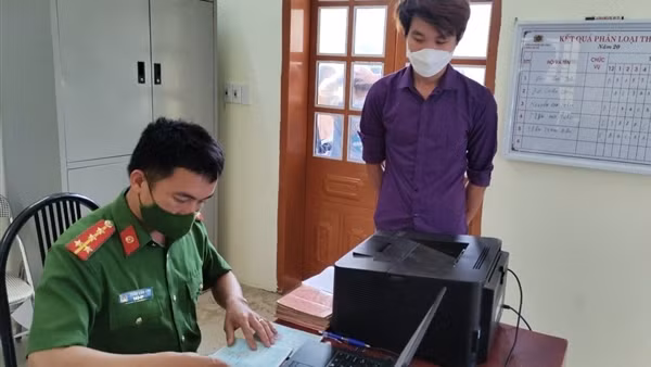 Nỗ lực cấp căn cước công dân cho học sinh cuối cấp ảnh 2
