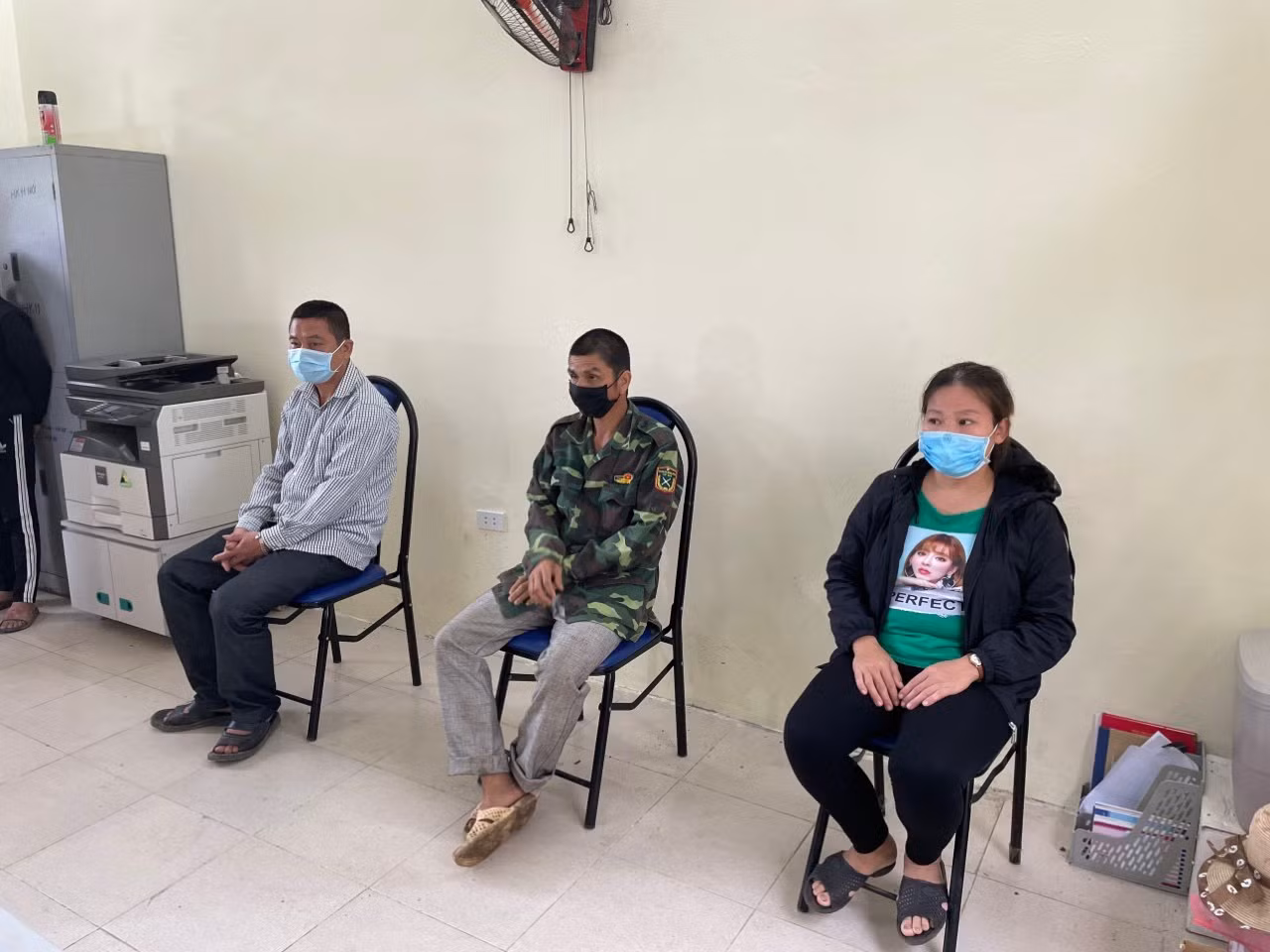 Công an huyện Mộc Châu xuống xã cấp CCCD và định danh điện tử cho người dân -3