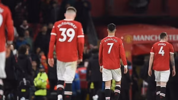 Cầm hòa Chelsea, Man Utd vẫn bị chỉ trích nặng nề