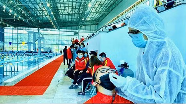 Phát động cao điểm bảo đảm TTATGT chào mừng Sea Games 31 ảnh 11