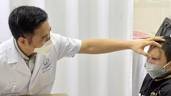 Phẫu thuật khớp gối chính xác 98% nhờ “Thước ngắm phẫu thuật” “made in Vietnam” ảnh 6