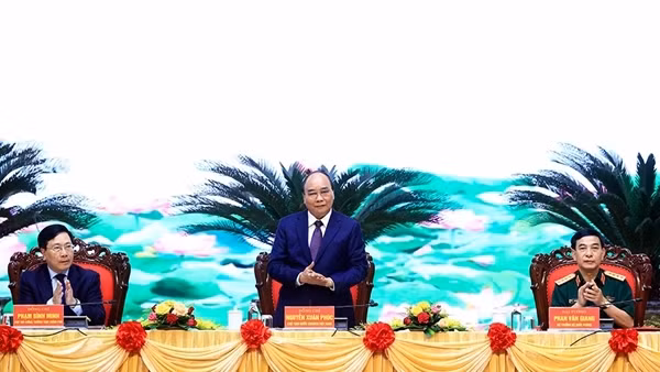 Tổng kết 10 năm thực hiện “Chiến lược bảo vệ Tổ quốc trong tình hình mới” toàn diện, hiệu quả