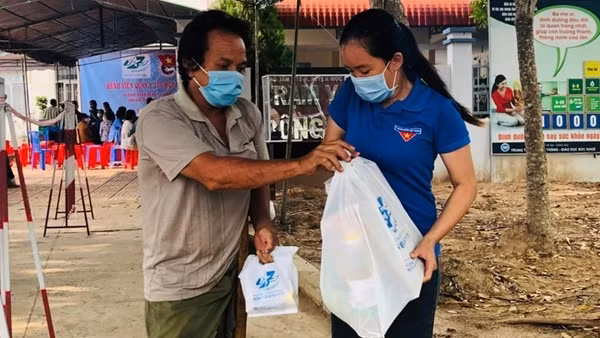 Bảo đảm mọi người dân được tiếp cận và thụ hưởng chính sách an sinh xã hội ảnh 2