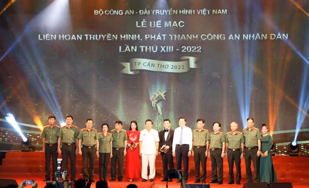 liên-hoan-thpt2.jpg -0