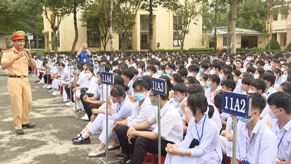 Nắm vững tâm lý thanh, thiếu niên để ngăn ngừa bạo lực học đường
