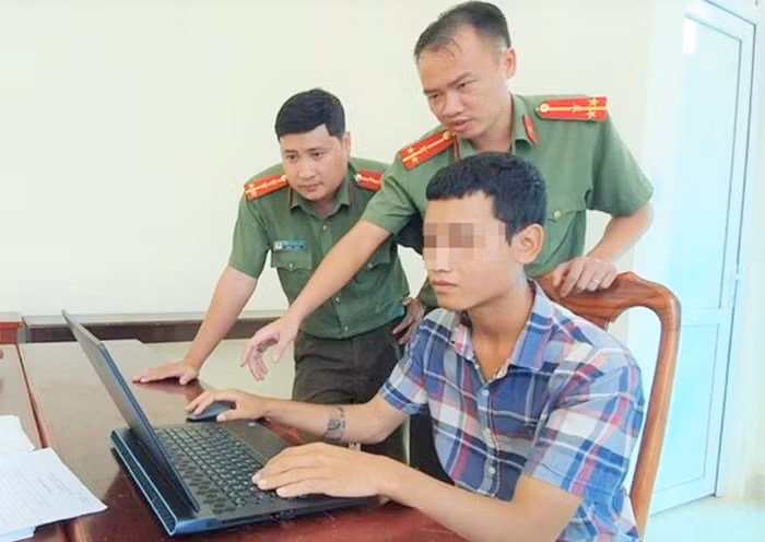 Làm rõ hacker đánh sập hàng loạt website của cơ quan, trường học -0