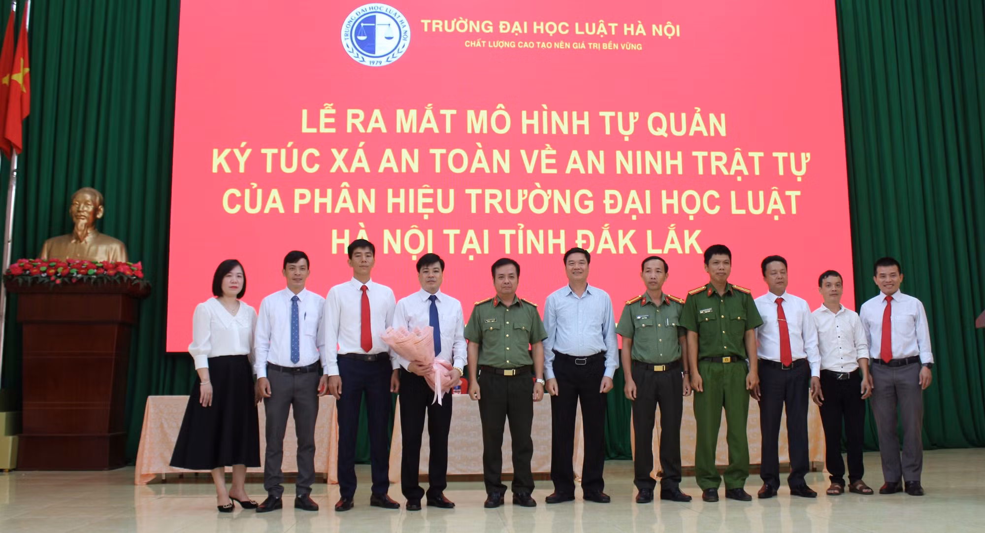Ra mắt mô hình “Ký túc xá an toàn về an ninh trật tự” -0