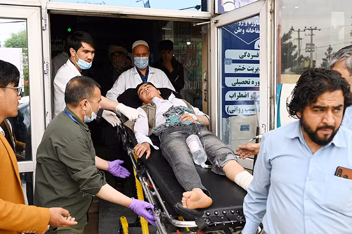 Không thể bỏ mặc Afghanistan -0