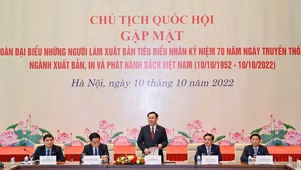 Người làm xuất bản phải tiên phong trên mặt trận văn hóa, tư tưởng
