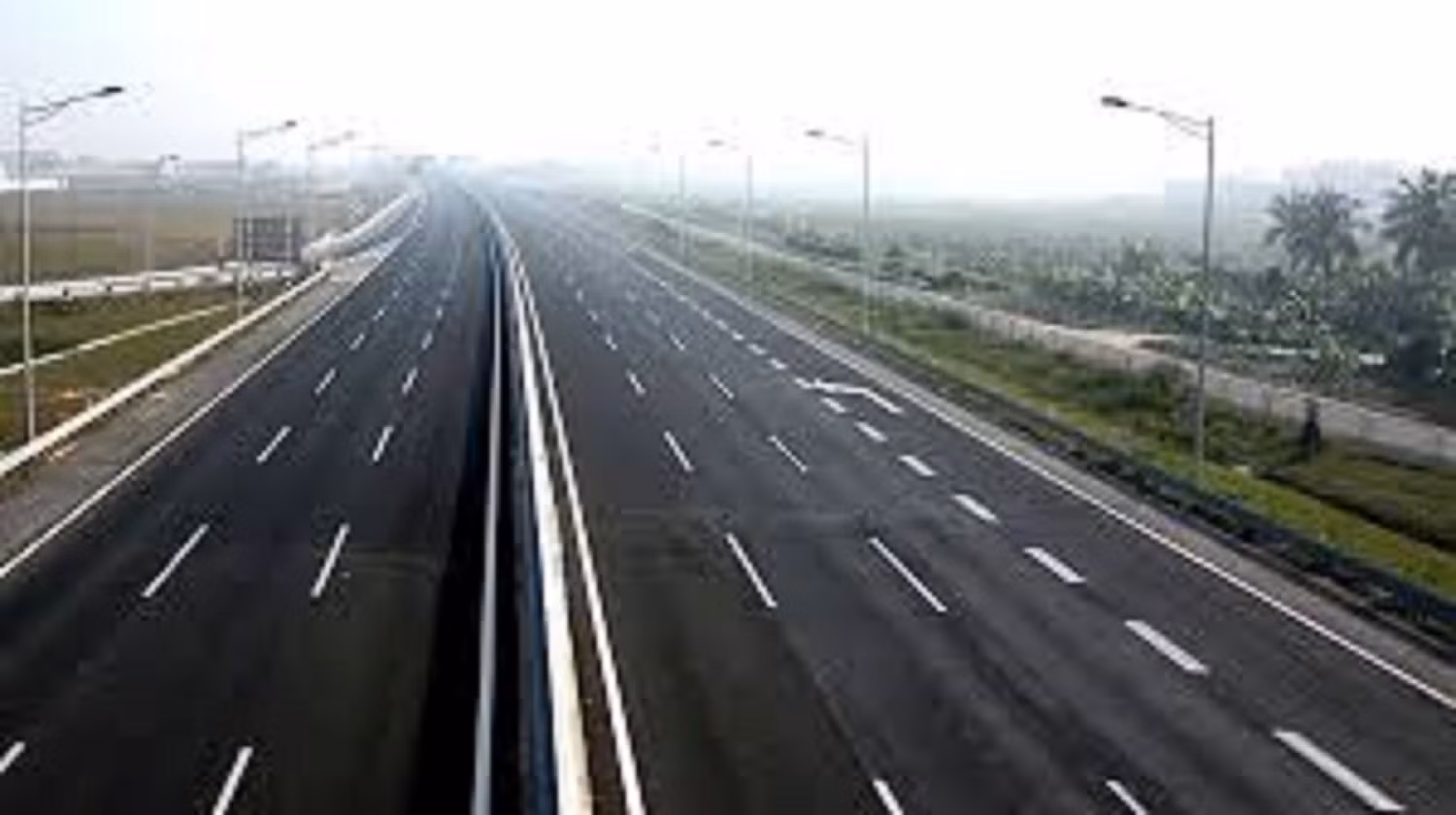 Lãnh đạo Bộ GTVT ra “tối hậu thư” với các nhà thầu làm cao tốc Bắc Nam -0