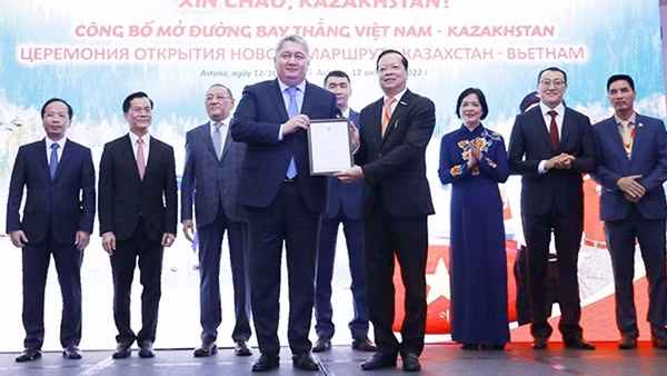 Cơ hội khám phá Việt Nam dành cho du khách Kazakhstan với đường bay thẳng của Vietjet