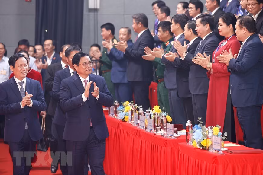 Thủ tướng đề nghị các doanh nhân trau dồi bản lĩnh nghề nghiệp và đạo đức kinh doanh -0