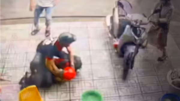 Bắt kẻ trộm xe máy, lòi thêm ba vụ “đá xế” khác
