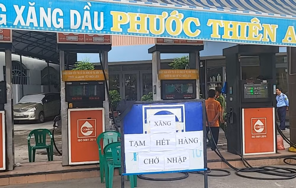  Có đến 121 cửa hàng tạm hết xăng dầu -0