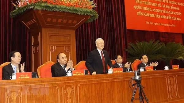 Phát triển kinh tế - xã hội và bảo đảm quốc phòng, an ninh vùng Tây Nguyên