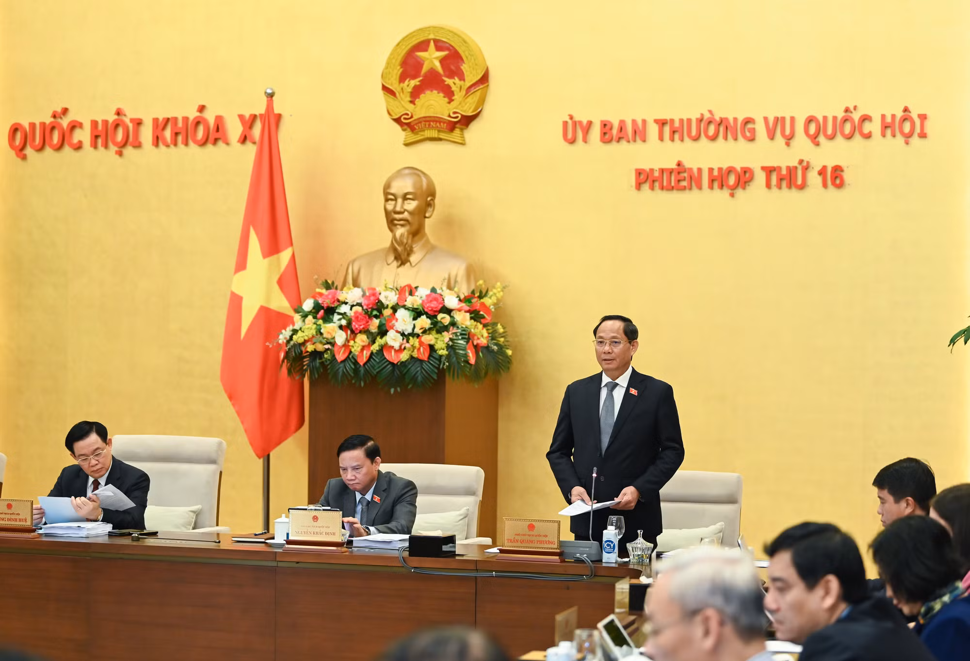 trần phương.jpg -0