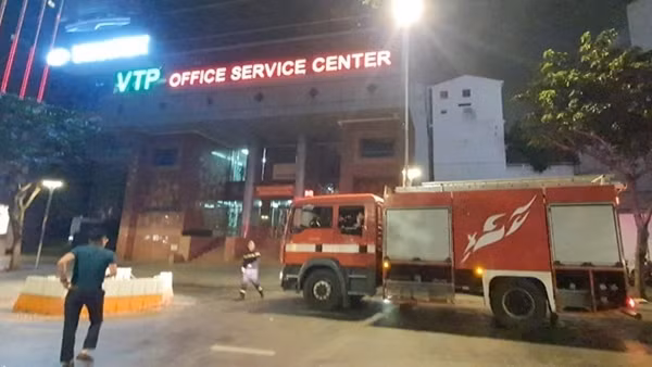 Vụ cháy ở toà nhà Vạn Thịnh Phát do chập điện, thiệt hại không đáng kể