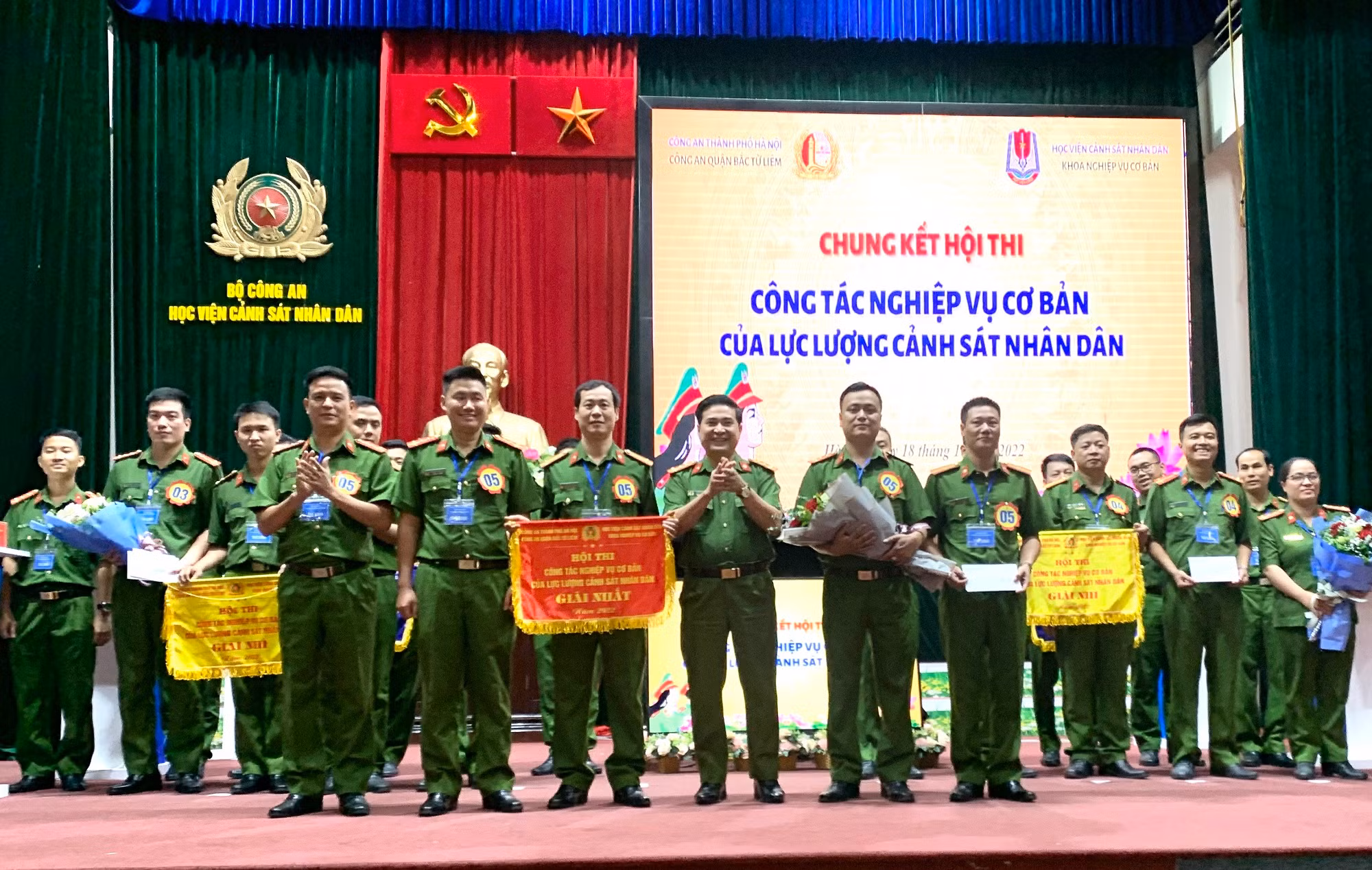 Sôi nổi vòng chung khảo Hội thi công tác nghiệp vụ cơ bản Công an quận Bắc Từ Liêm -0