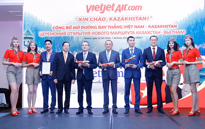 Cơ hội khám phá Việt Nam dành cho du khách Kazakhstan với đường bay thẳng của Vietjet -0