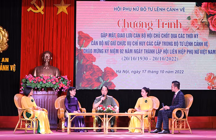 Tiếp tục phát huy truyền thống “anh hùng, bất khuất, trung hậu, đảm đang” của phụ nữ Việt Nam -0